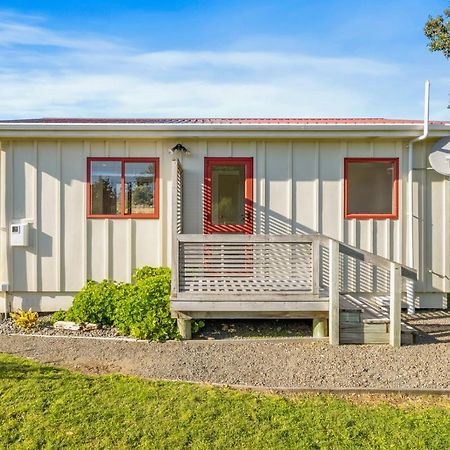 Cottage On Rutherford - Waikanae Holiday Home ภายนอก รูปภาพ