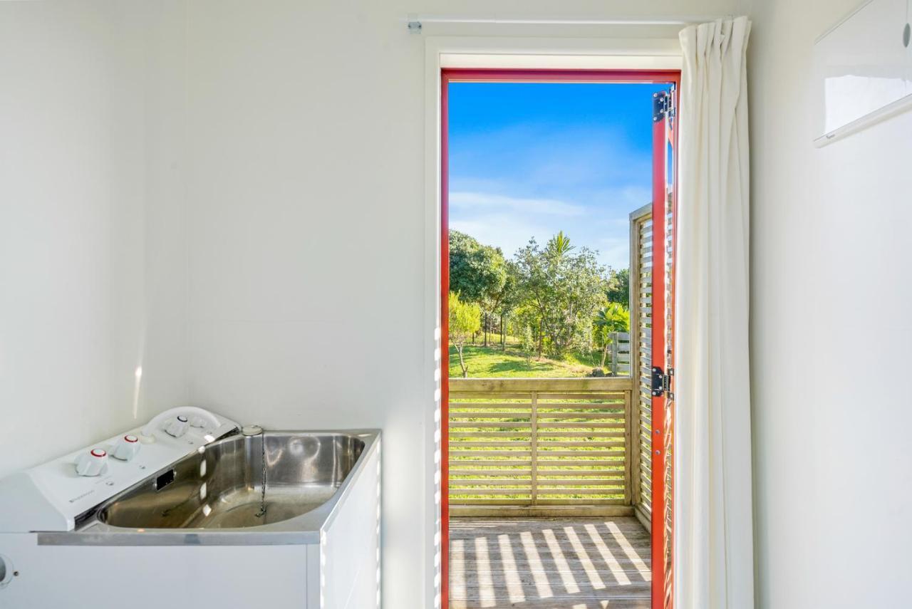 Cottage On Rutherford - Waikanae Holiday Home ภายนอก รูปภาพ